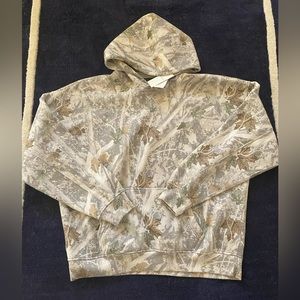Abercrombie viral camo hoodie new with tags never worn L